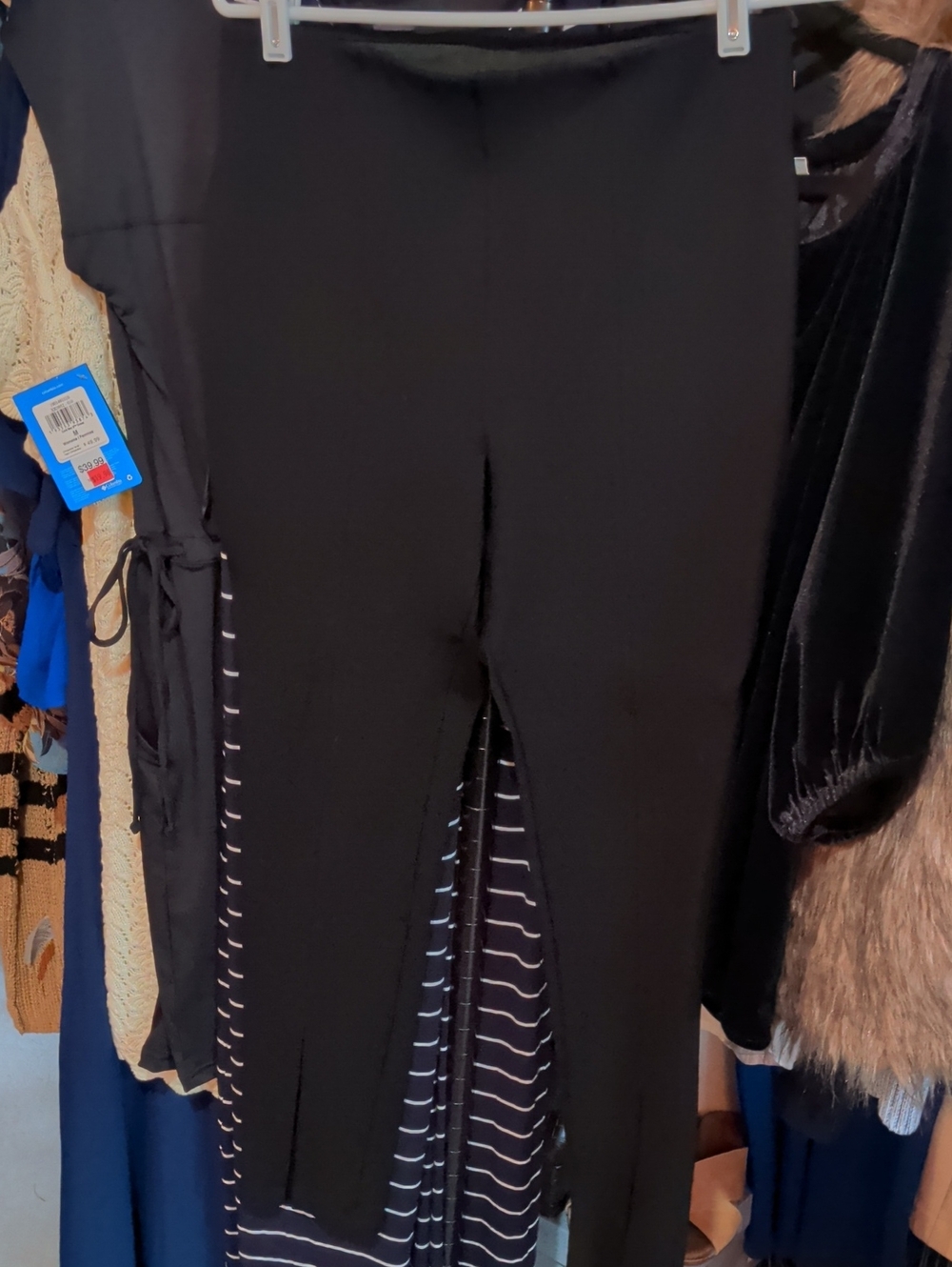 Old Navy Black Pull-On Leggings with Side Slits
